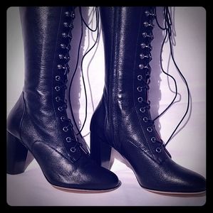 PHILOSOPHY DI LORENZO SERAFINI